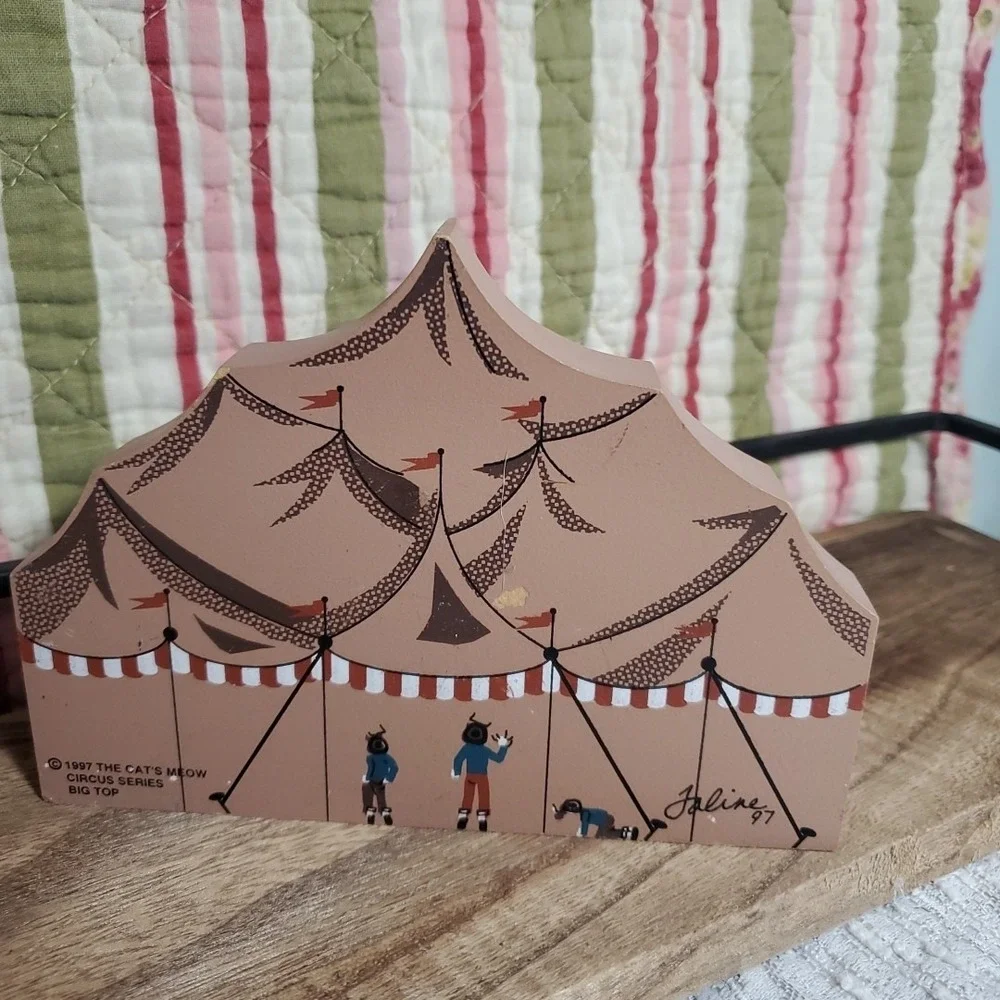 The Cat's Meow OS Big Top Circus Series Wooden Shelf Sitter Brown Vintage 1997